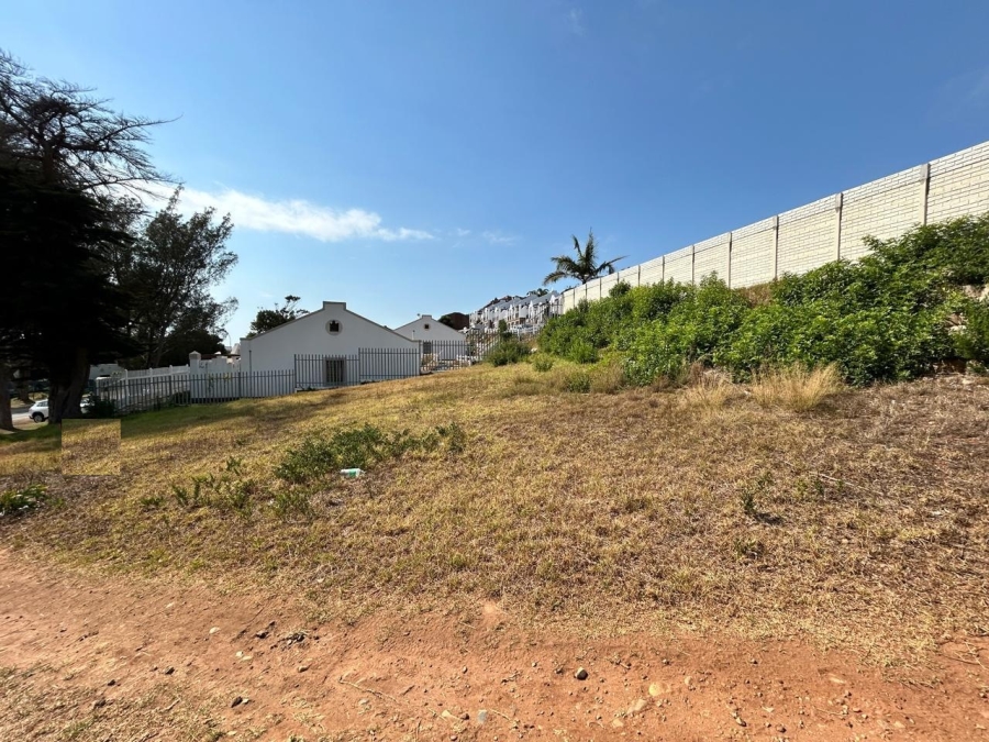 0 Bedroom Property for Sale in Wavecrest Eastern Cape